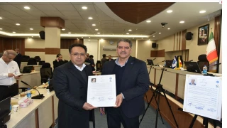 پیمان مهر و مهارت امضای تفاهم‌نامه بین بنیاد حامیان دانشگاه ملی مهارت و بنیاد حامیان دانشکده مهاجر
پیمان مهر و مهارت
امضای تفاهم‌نامه بین بنیاد حامیان دانشگاه ملی مهارت و بنیاد حامیان دانشکده مهاجر